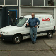 Erik Kosse, Kossemeubel contact